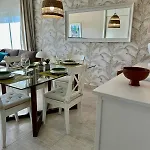 A 600 Metros De La Playa Con Piscina, Ideal Para Familias