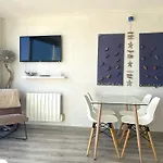 Tusquets - Apartamento Con Vistas Al Mar