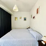 2112 Hort De Mar A 306, Vista Inmejorable, En 1ª Linea De Mar Y Frente A La Playa Mas Espaciosa De Roses. Edificio Tranquilo. Parking. - Es-258-37