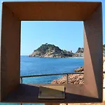 Apartamentos Cala Salions