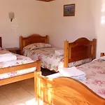 Hostal Casa De Mireya