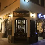 Hostal Macaya