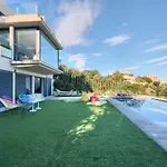 6 Bedroom Villa With Sea Views & Pool In Sa Riera, Begur