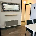 Roc Mar 6 1B - Apartamento Cerca Del Centro Y De La Playa - Terraza Con Pequenas Vistas Al Puerto