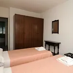 Apartaments Ar Els Pins