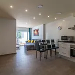 Goldhome - Valira