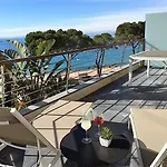 Canyelles Mar Roses