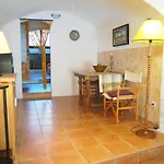 House In Palamos Near The Beach For 10 People