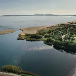 Sunset Beach D-Luxe