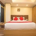 Stayapart - Potala Residency, Darjeeling