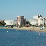 Cap Castell 6-A