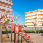 Nice Apartment In Blanes With 2 Bedrooms, Wifi And Outdoor Swimming Pool