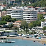 Medes Park I 5-1