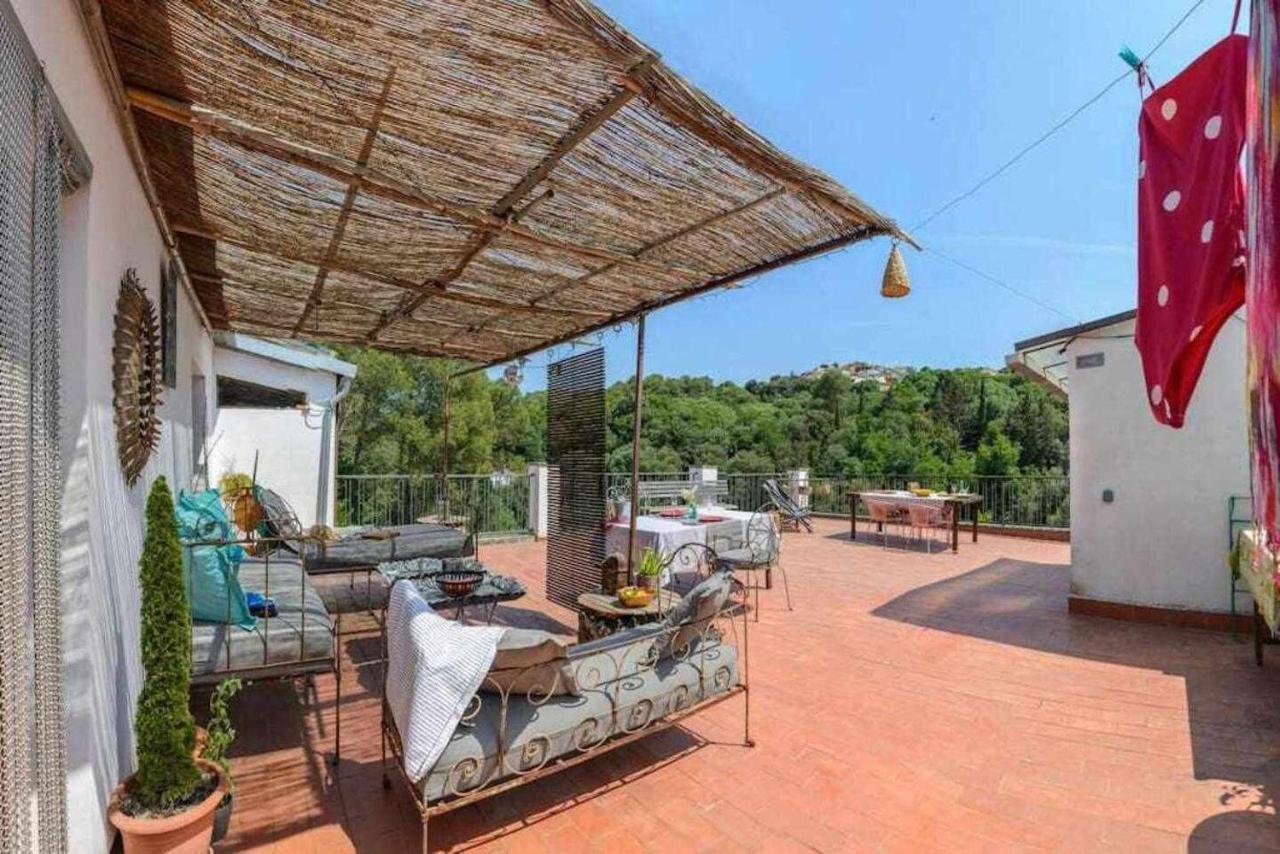 Sleep And Terrace Loft In Sant Daniel Апартаменты *