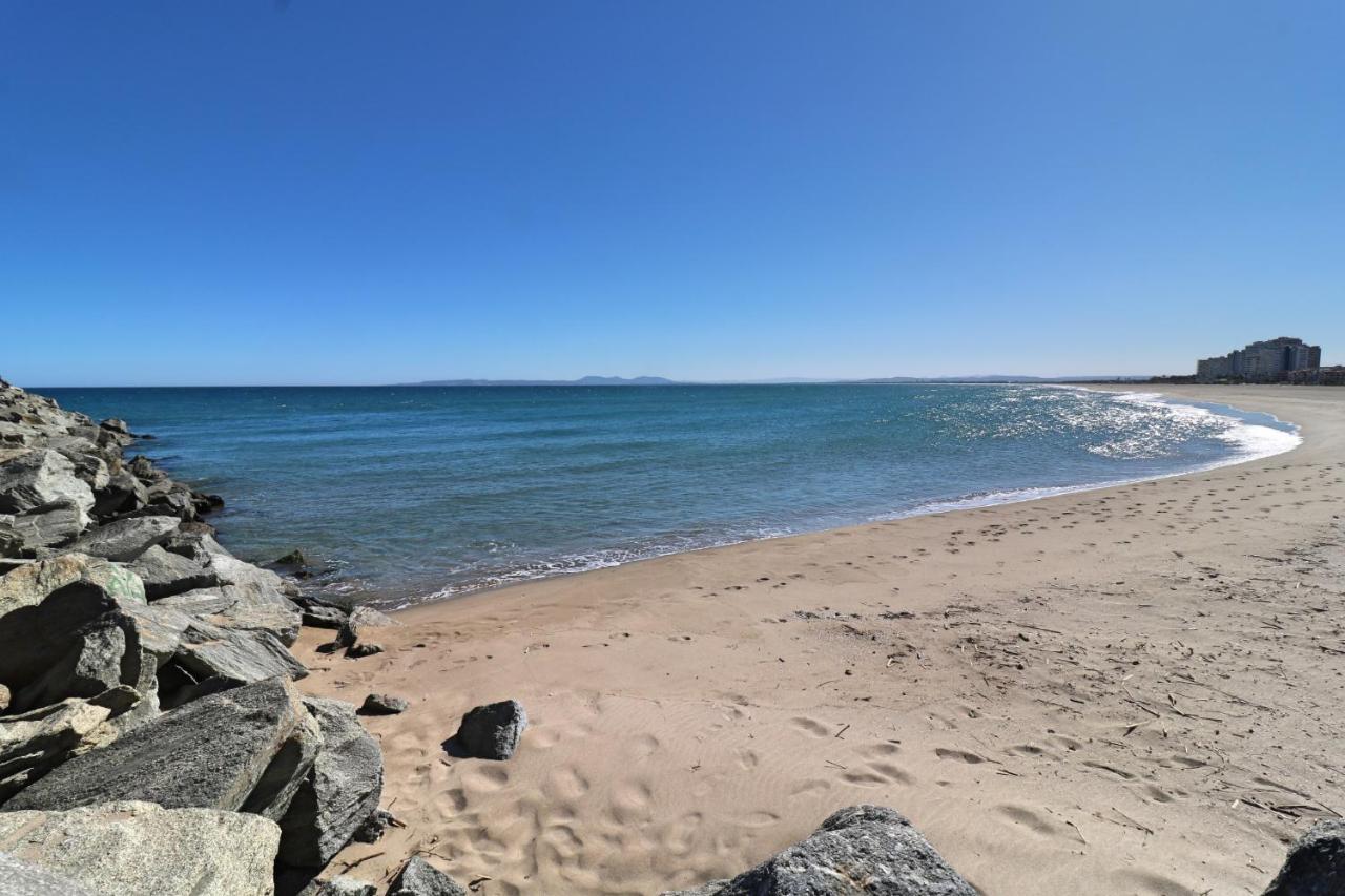 Apartamento Albatros 12-b Estudio Con Vista Mar Ampuriabrava