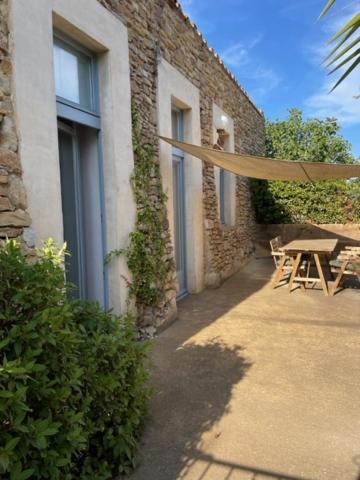 Mas Blau New Age Apartment Girona