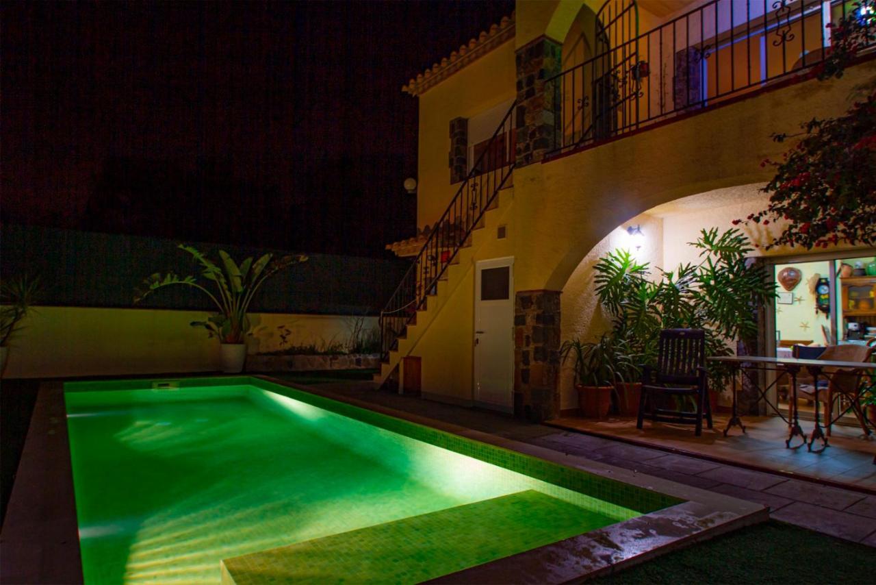 Vila Club Villamar - La Vue Calonge (Catalonia)