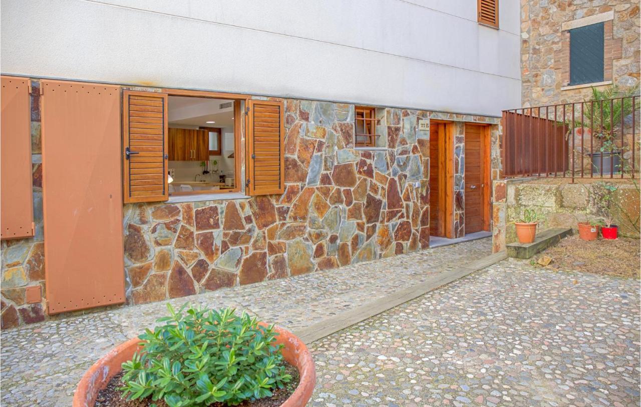 Apartmán In Tossa De Mar, Girona With Wifi