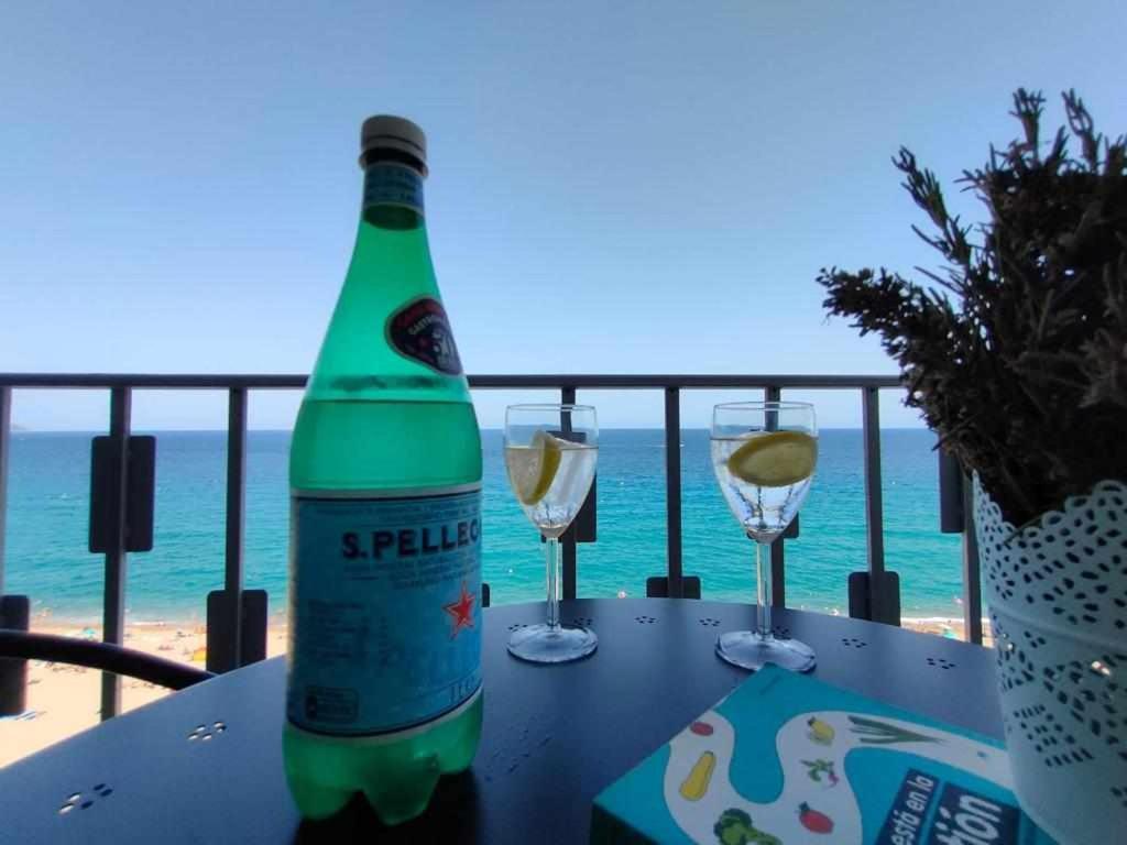 Ba Primera Linea Neptuno Blanes
